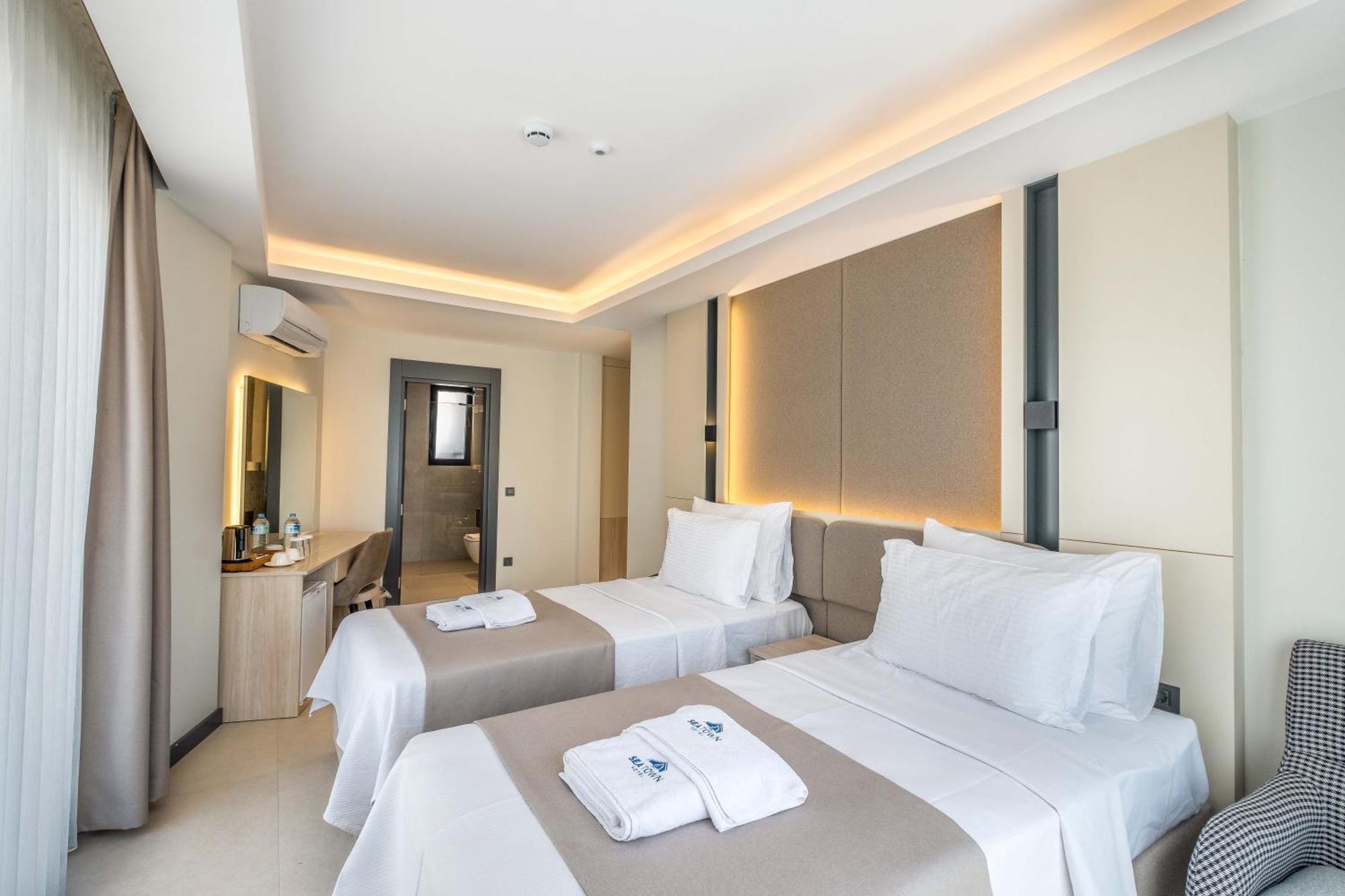 Seatown Hotel คาช ภายนอก รูปภาพ